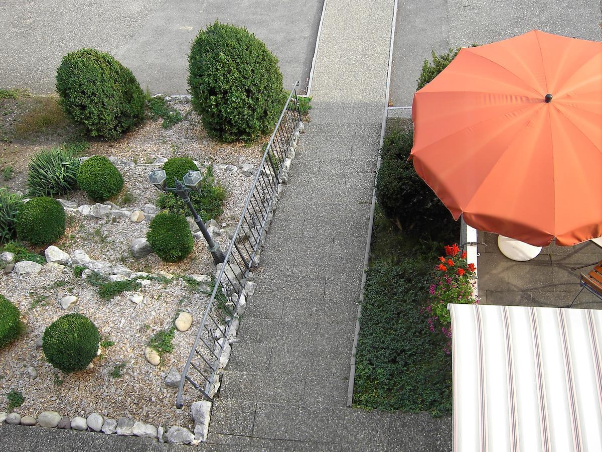 Hotel Restaurant Klosterli Pieterlen Oda fotoğraf